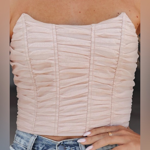 Tulle corset in blush. Size large - Picture 6 of 8